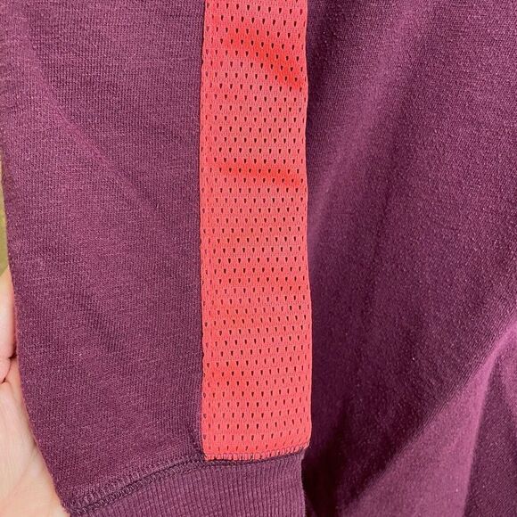 PINK Victorias Secret maroon block logo crewneck sweater, size M - Picture 5 of 5